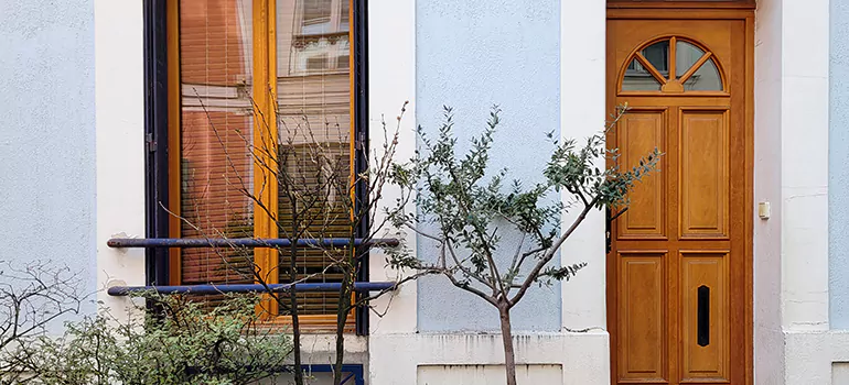 Residential Garage Doors Near Me in Temple Terrace, FL