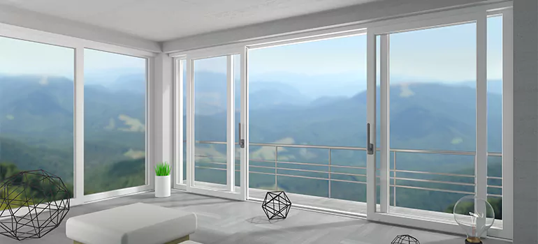 End Vent Window Installation in Temple Terrace, FL