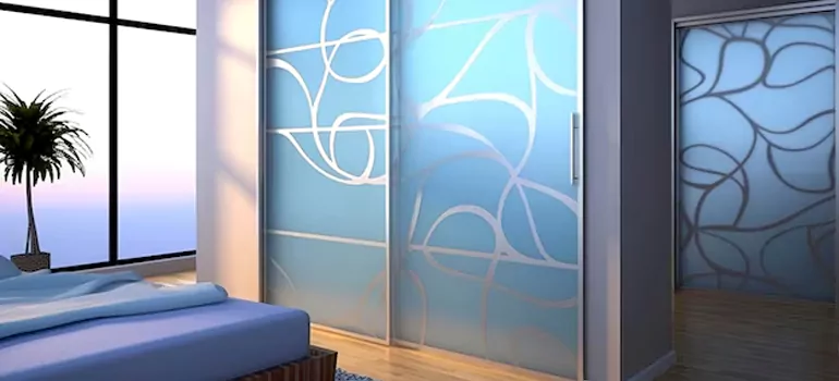 Frosting Glass Cabinet Doors in Temple Terrace, FL